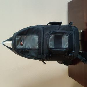 NEED TO GO 🌟Lowepro SlingShot 102 AW Camera Bag📷🎒